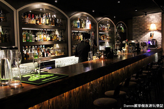 『台中美食』Swing花酒藏餐酒館(含詳細MENU)★日本料理與酒吧結合的混搭風餐廳酒吧/台中人氣有正妹出沒調酒又好喝的餐酒館