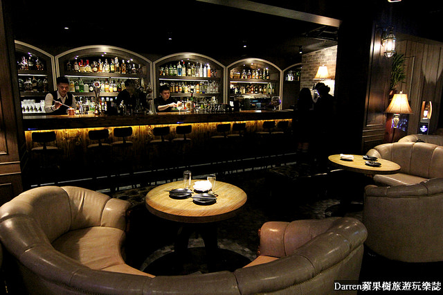 『台中美食』Swing花酒藏餐酒館(含詳細MENU)★日本料理與酒吧結合的混搭風餐廳酒吧/台中人氣有正妹出沒調酒又好喝的餐酒館