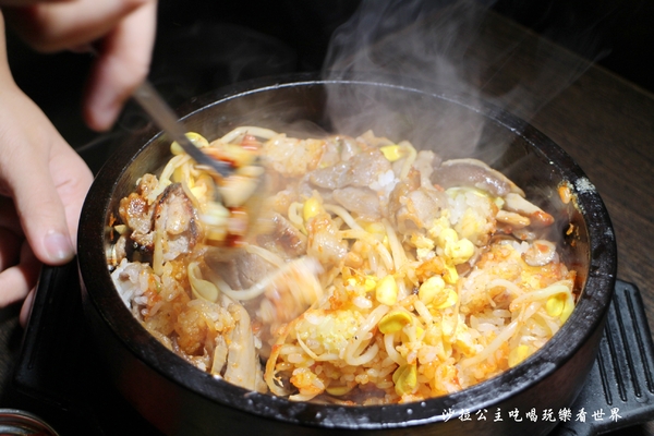 八戒韓食:台北中山美食/韓式燒烤/韓式料理『Hakkai 八戒韓食 サムギョプサル専門店』吉林路宵夜/捷運行天宮站