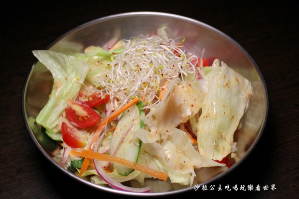 八戒韓食:台北中山美食/韓式燒烤/韓式料理『Hakkai 八戒韓食 サムギョプサル専門店』吉林路宵夜/捷運行天宮站