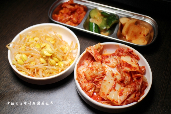 八戒韓食:台北中山美食/韓式燒烤/韓式料理『Hakkai 八戒韓食 サムギョプサル専門店』吉林路宵夜/捷運行天宮站