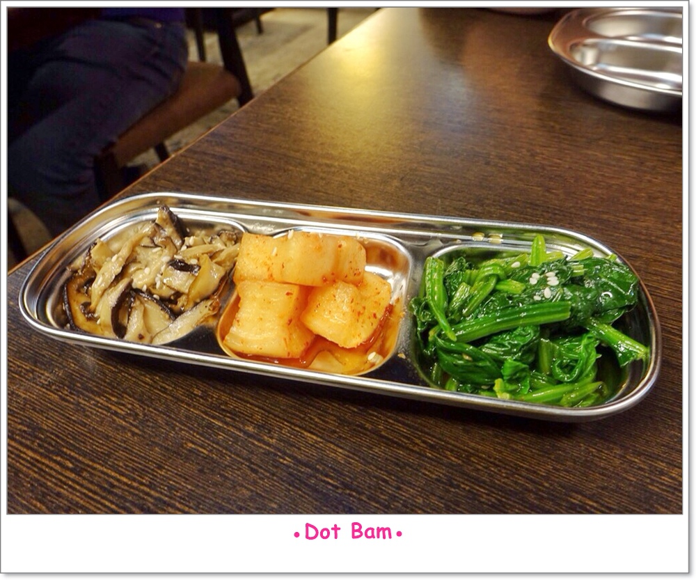 八戒韓食 小菜.JPG