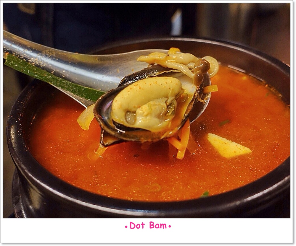 八戒韓食 辣味海鮮湯 2.JPG
