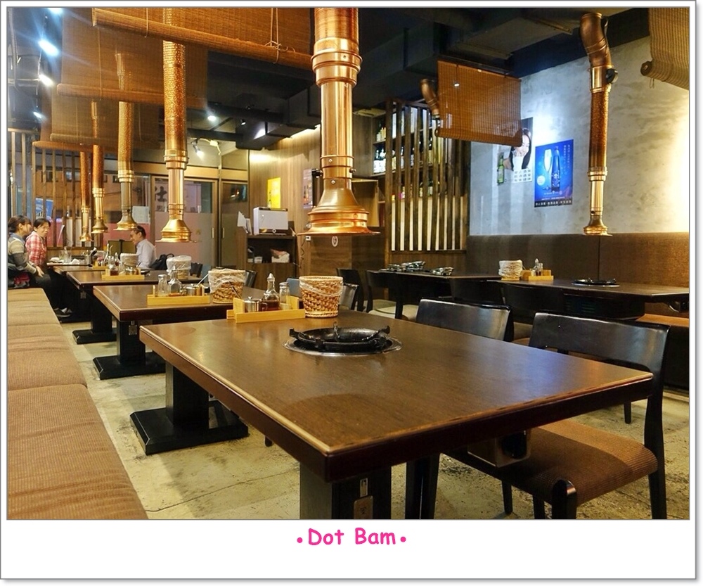 八戒韓食 裝潢 2.JPG