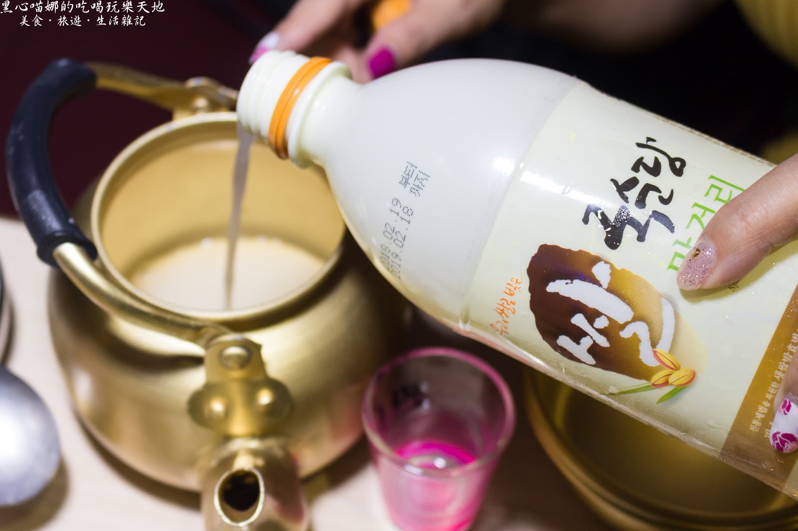 高雄前鎮︱油蔥酥韓國烤肉村　大口喝酒、大口吃肉！！專人烤肉不忙亂❤吃烤肉也能學韓語喲！！요정수 구이마을