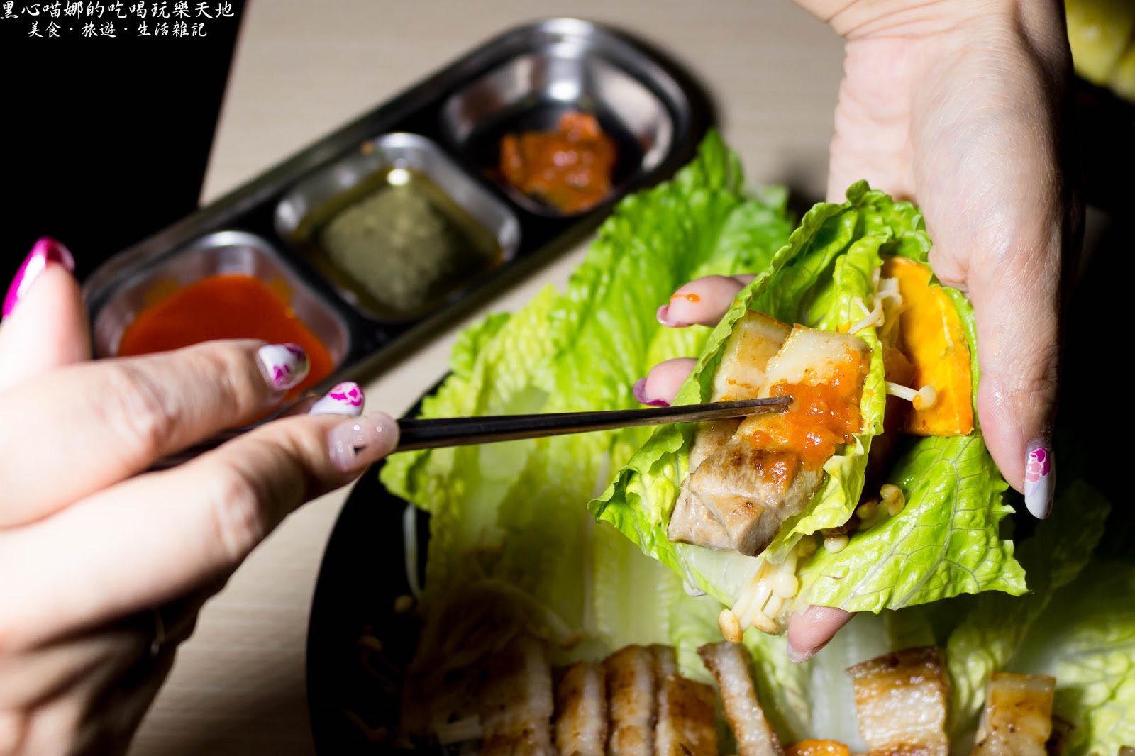 高雄前鎮︱油蔥酥韓國烤肉村　大口喝酒、大口吃肉！！專人烤肉不忙亂❤吃烤肉也能學韓語喲！！요정수 구이마을