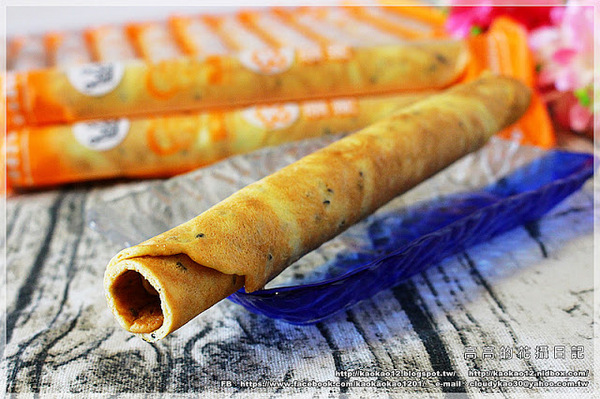 蛋捲哥大蛋捲：【高雄】左營區。蛋捲哥大蛋捲 全系列六種口味《幸福原味、搖滾芝麻、華爾茲巧克、神秘熊貓、白色戀曲、輕鬆一下》