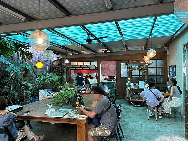 探索蝸牛巷美食「綠豆皮台式甜湯」，品嚐中西區最愛綠豆湯