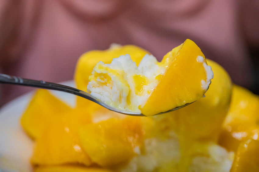 高雄冰品 – 芒果好忙 x 布丁草莓雪花冰上市