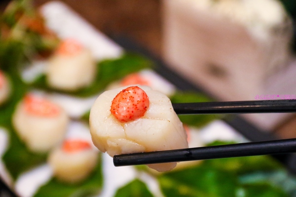 漁川火烤海鮮：【土城熱炒】☼漁川火烤海鮮☼用料豐富的昆布海鮮鍋、活跳跳的波士頓龍蝦各式料理，尚青的海鮮等你來品嚐～♥♥