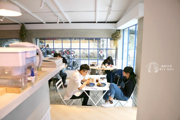 餵我早餐 The Whale:├吃喝┤├捷運大安站┤餵我早餐 The Whale-少女必吃打卡早餐店