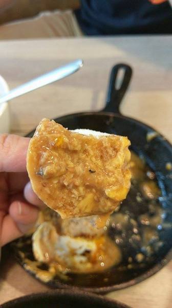 雨田+：雨田+ - 新店知名早午餐 四種起司組成的超爆漿豪華綜合起司土司怎麼可以錯過 悠閒假日的好去處