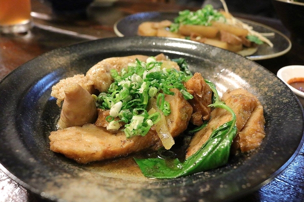 台灣鹿港囝仔：【彰化食記】鹿港的特色店家~台灣鹿港の子/台灣鹿港囝仔-人文生活館/原來是一家走復古風的滷味店吶/黃金麵懷舊遊樂園/舊街景