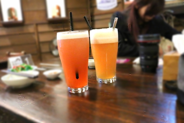 台灣鹿港囝仔：【彰化食記】鹿港的特色店家~台灣鹿港の子/台灣鹿港囝仔-人文生活館/原來是一家走復古風的滷味店吶/黃金麵懷舊遊樂園/舊街景