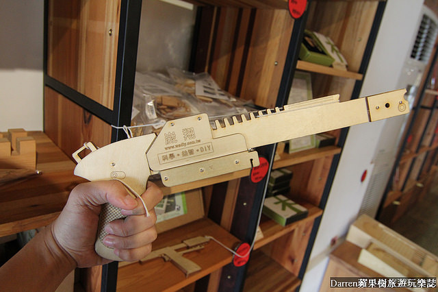 『嘉義景點』愛木村休閒觀光工廠★木頭主題遊戲區木工親子DIY體驗/阿里山千歲檜木爺祈願金促咪