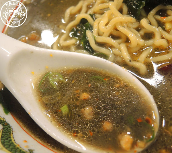 麵屋。濃:呷飽祙【新北三峽・麵屋。濃】自動販賣機賣拉麵