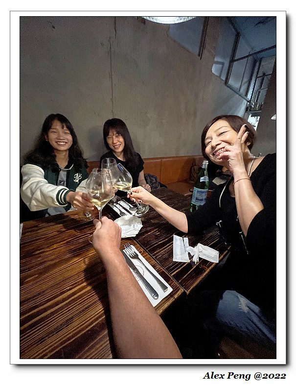 S__305233928 S__305233928