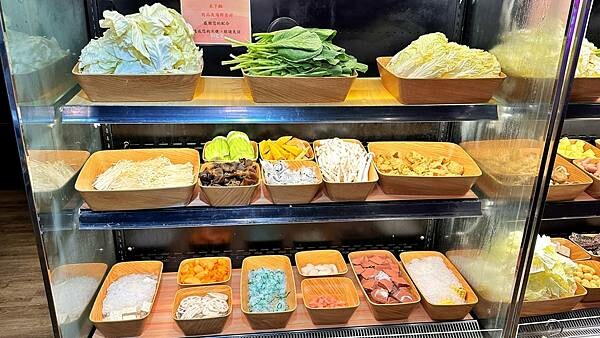 LINE_ALBUM_肉多多_230712_173