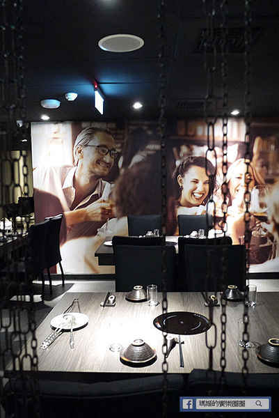 【鼎太極麻辣鍋】超炫女神火熖牛小排。四神獸湯底。台大麻辣鍋。捷運公館站麻辣鍋