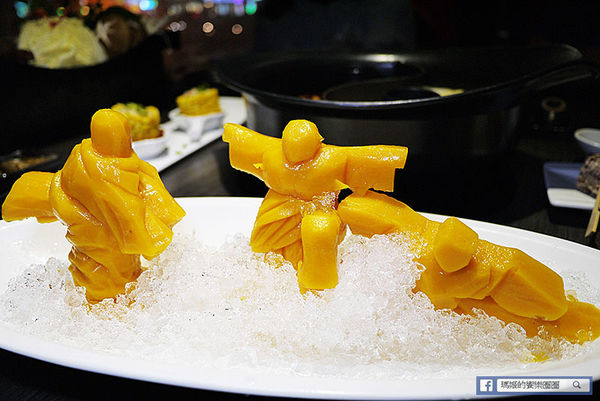 【鼎太極麻辣鍋】超炫女神火熖牛小排。四神獸湯底。台大麻辣鍋。捷運公館站麻辣鍋