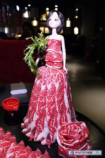 【鼎太極麻辣鍋】超炫女神火熖牛小排。四神獸湯底。台大麻辣鍋。捷運公館站麻辣鍋