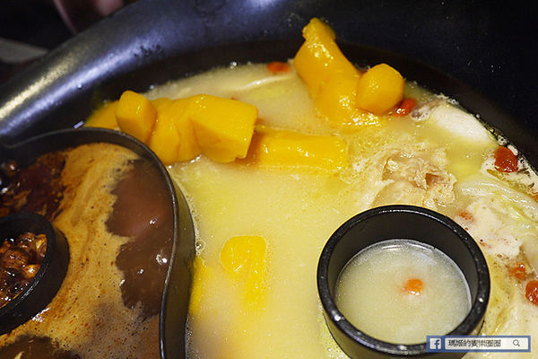 【鼎太極麻辣鍋】超炫女神火熖牛小排。四神獸湯底。台大麻辣鍋。捷運公館站麻辣鍋