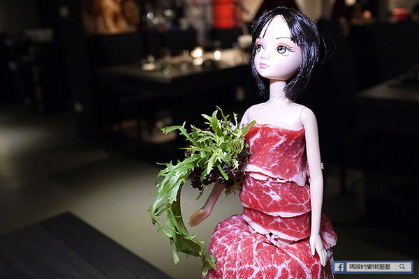 【鼎太極麻辣鍋】超炫女神火熖牛小排。四神獸湯底。台大麻辣鍋。捷運公館站麻辣鍋