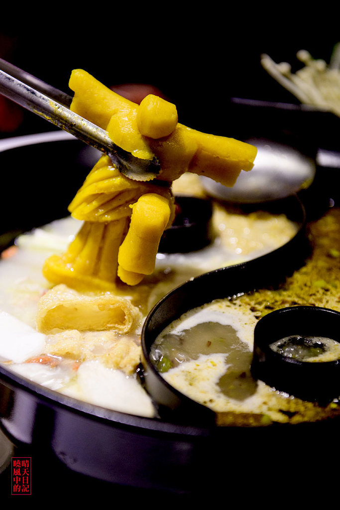 鼎太極麻辣火鍋(原逗鼎頂級麻辣火鍋)：【台北公館|鼎太極麻辣火鍋】就是要浮誇!!!每一道菜都讓人驚嘆 打卡最吸仇恨值的戲劇級鍋物 (愛評體驗團)