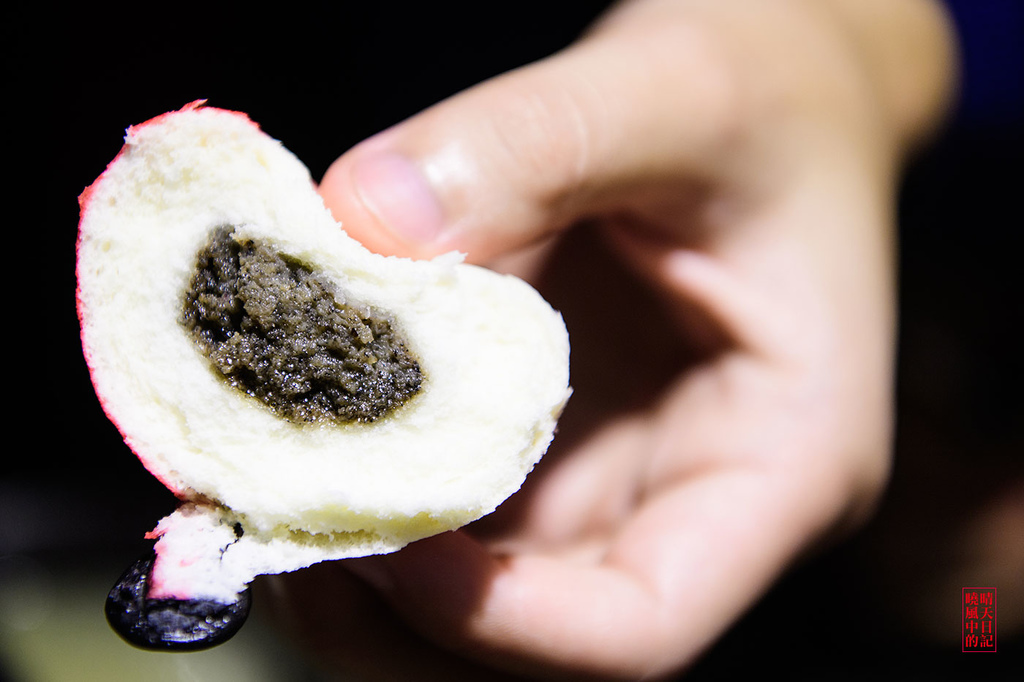 鼎太極麻辣火鍋(原逗鼎頂級麻辣火鍋)：【台北公館|鼎太極麻辣火鍋】就是要浮誇!!!每一道菜都讓人驚嘆 打卡最吸仇恨值的戲劇級鍋物 (愛評體驗團)