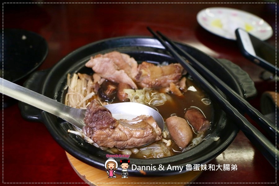 20170516《新竹竹北美食》肥佬田正宗肉骨茶。馬來西亞口味。梅干飯。特色湯頭順口好喝|南洋風味異國小吃推薦(影片) (20).jpg