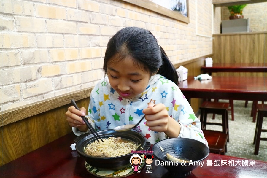 20170516《新竹竹北美食》肥佬田正宗肉骨茶。馬來西亞口味。梅干飯。特色湯頭順口好喝|南洋風味異國小吃推薦(影片) (14).jpg