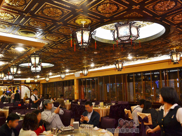 海釣族06-一般用餐區富麗堂皇的宮庭風