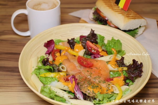 Hemera Cafe：中山區不限時咖啡/輕食『Hemera Cafe』星聚點對面/捷運南京復興站