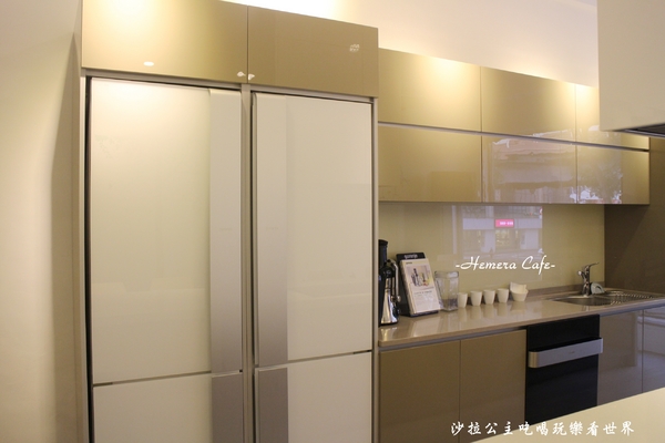 Hemera Cafe：中山區不限時咖啡/輕食『Hemera Cafe』星聚點對面/捷運南京復興站