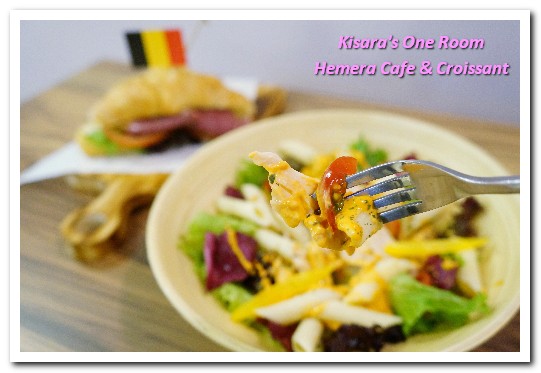 Hemera Cafe：南京復興輕食餐廳．充滿歐風一派悠閒的可頌咖啡店──Hemera Cafe