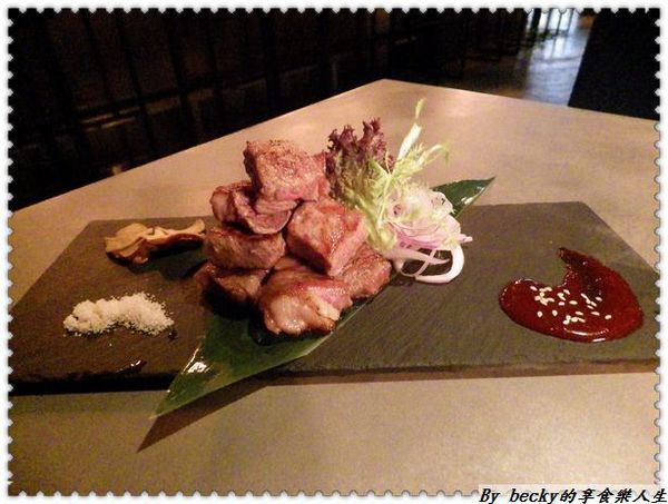 <捷運忠孝復興站>越夜越美麗之台北東區/特色酒吧/各國精緻餐點~Tiger Lily