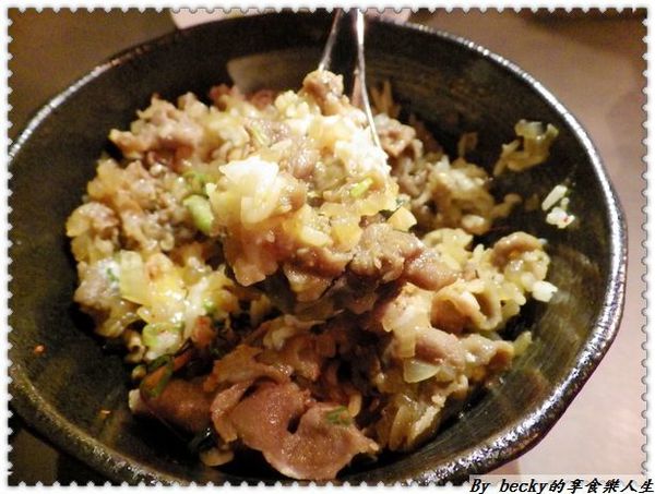 <捷運忠孝復興站>越夜越美麗之台北東區/特色酒吧/各國精緻餐點~Tiger Lily