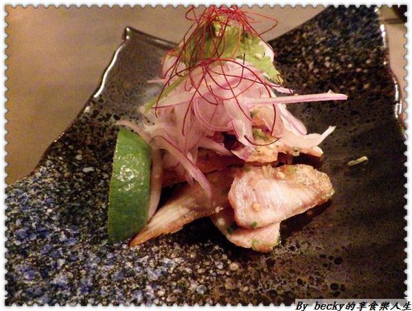 <捷運忠孝復興站>越夜越美麗之台北東區/特色酒吧/各國精緻餐點~Tiger Lily