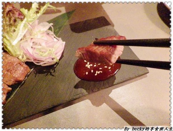 <捷運忠孝復興站>越夜越美麗之台北東區/特色酒吧/各國精緻餐點~Tiger Lily