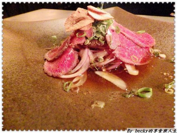 <捷運忠孝復興站>越夜越美麗之台北東區/特色酒吧/各國精緻餐點~Tiger Lily