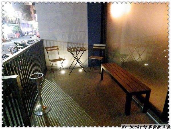 <捷運忠孝復興站>越夜越美麗之台北東區/特色酒吧/各國精緻餐點~Tiger Lily