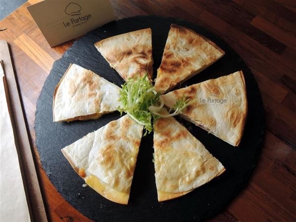 Le Partage 。樂享小法廚：信義安和 Le Partage 樂享小法廚 肋眼牛排推薦 聖誕套餐 跨年看101暢飲活動開跑囉~