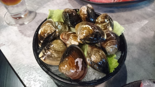 宇良食鍋物 ( 國安店 ):台中西屯區~宇良食健康鍋物~鑄鐵火鍋新吃法~冬天揪是要吃鍋~