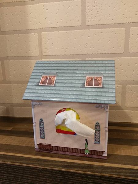 Love73House:Love73House-精誠路上新開幕的早午餐店 有美麗的店長替我們服務 餐點簡單份量很夠單價又低 還有超美味的乳酪蛋糕必吃 喜歡拍照的人也有一個小天地