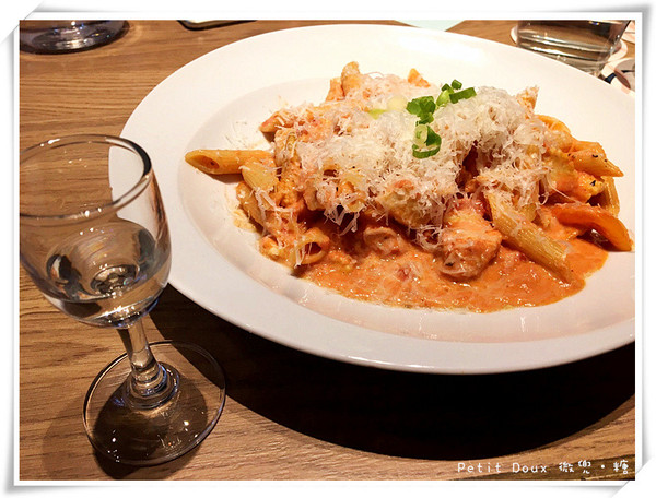 Petit Doux:【台北大安】Petit Doux.微兜 Café Bistro咖啡小酒館