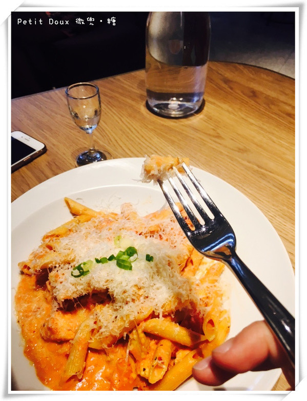 Petit Doux:【台北大安】Petit Doux.微兜 Café Bistro咖啡小酒館