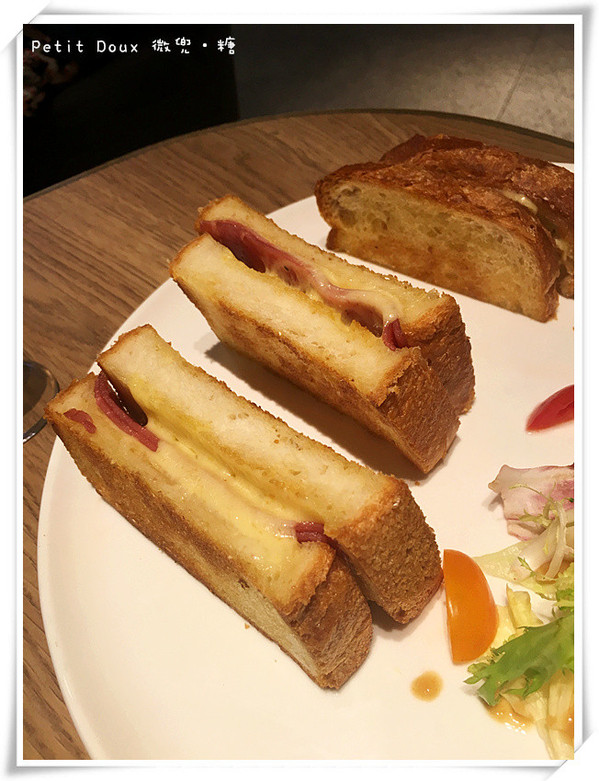 Petit Doux:【台北大安】Petit Doux.微兜 Café Bistro咖啡小酒館