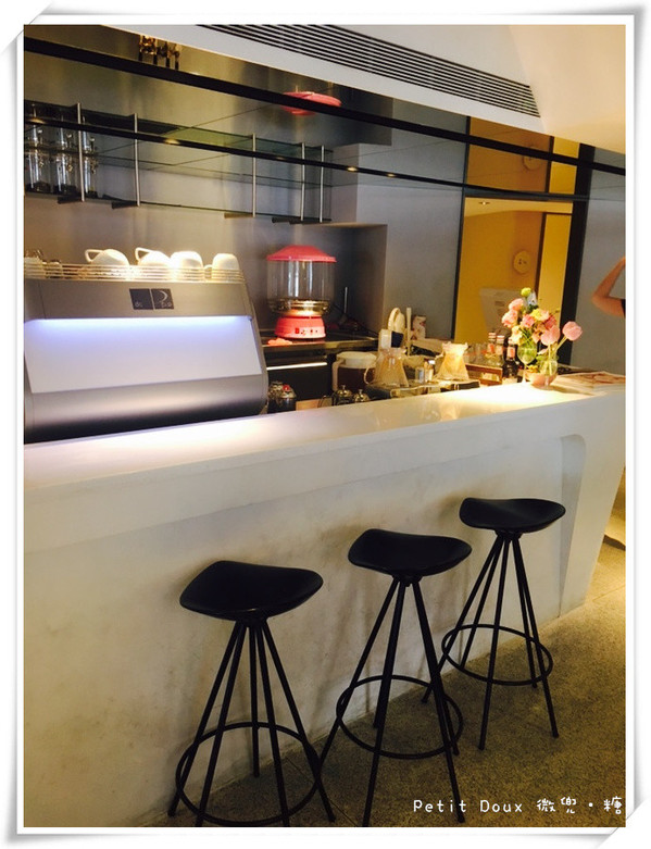 Petit Doux:【台北大安】Petit Doux.微兜 Café Bistro咖啡小酒館