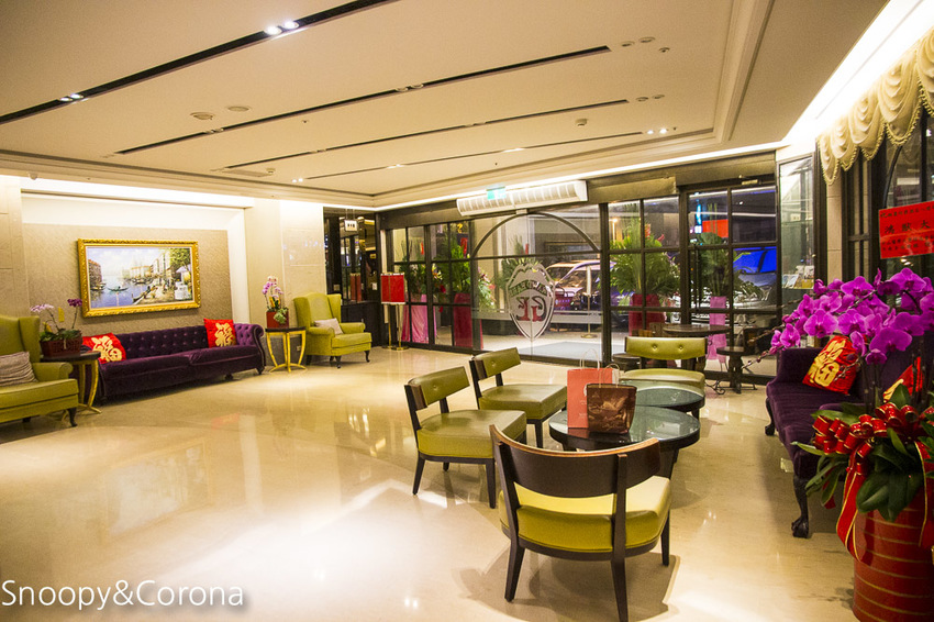 【雲林住宿】斗六火車站住宿推薦／緻麗伯爵酒店～入住親子房輕鬆度假，頂樓露天酒吧賞夜景私房景點