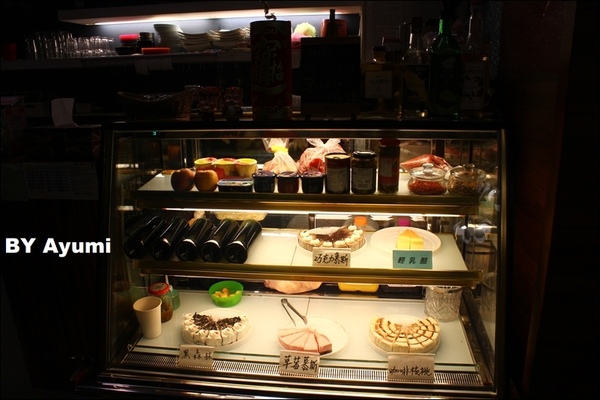 牛排小子(三峽店)：[食記]Steak boy牛排小子－火烤厚切牛排、 義大利麵、 西班牙海鮮燉飯、 焗烤～近三峽北大！！！